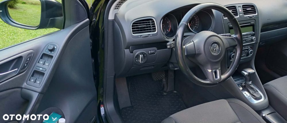 Volkswagen Golf 1.4 TSI Comfortline DSG - 10