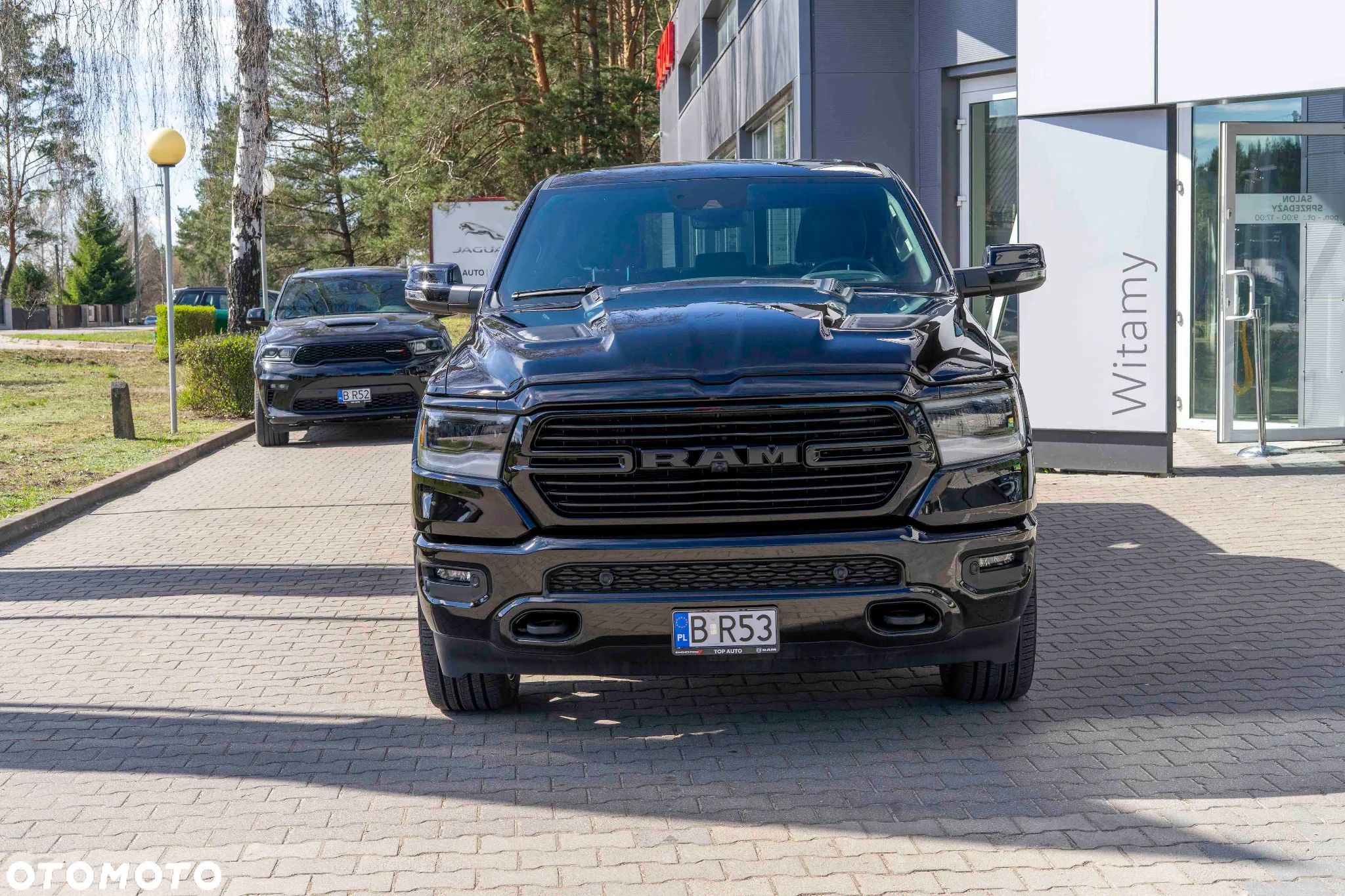 RAM 1500 5.7 Crew Cab Laramie - 2