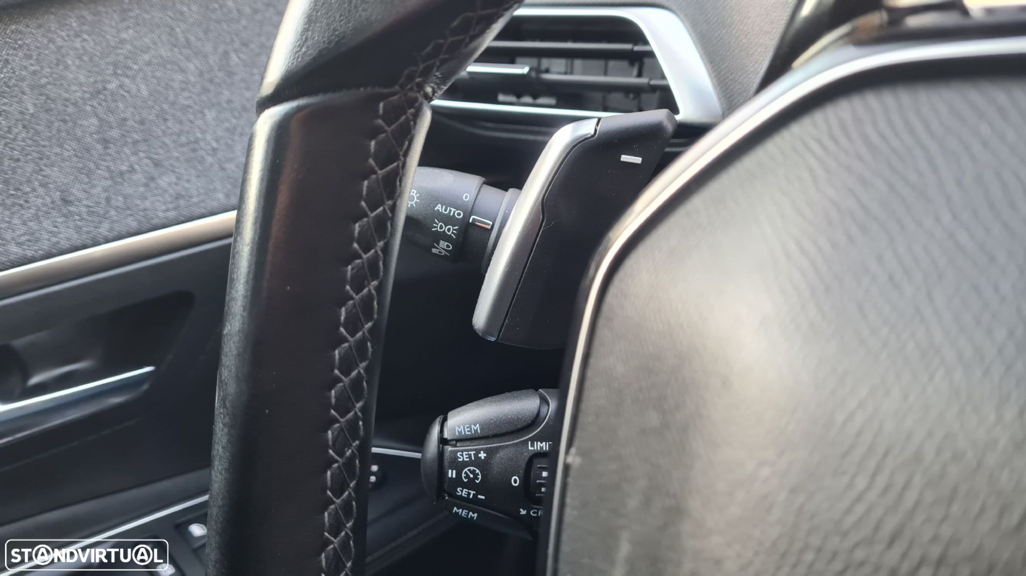 Peugeot 3008 - 13