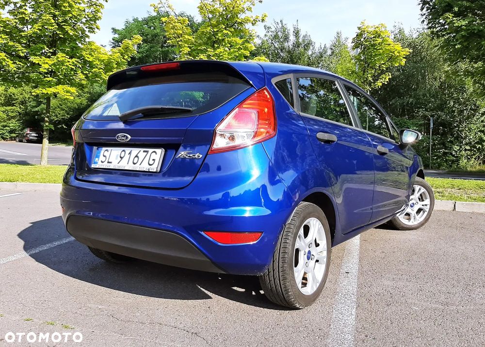 Ford Fiesta 1.25 Trend - 13