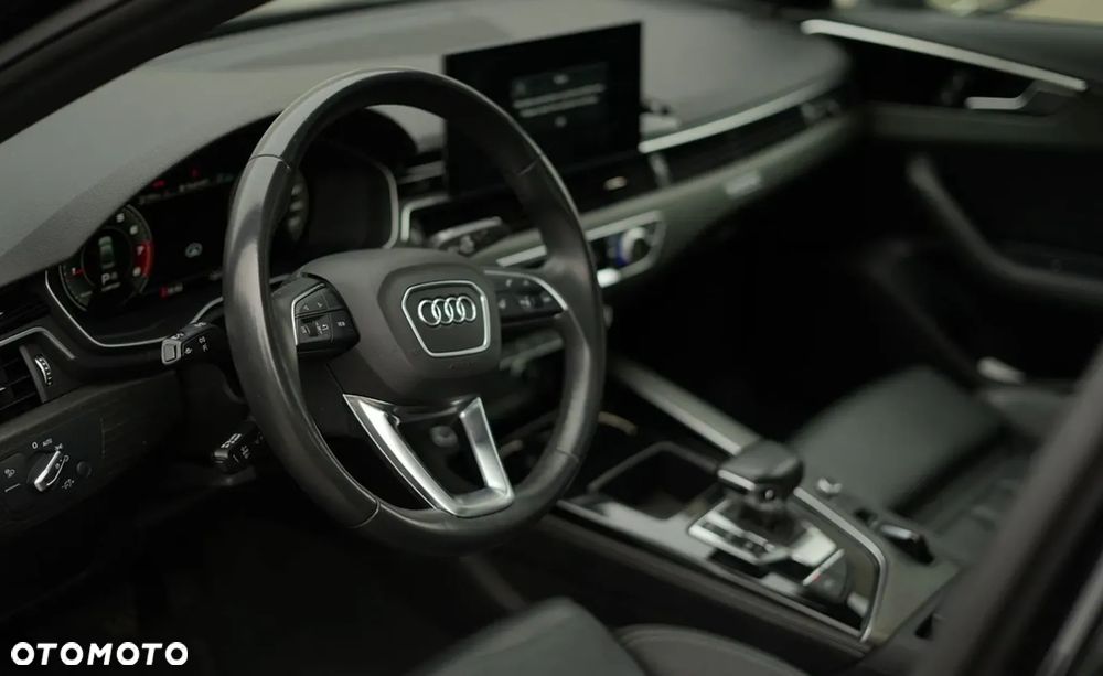 Audi A4 Limousine - 11