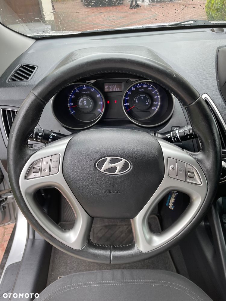 Hyundai ix35 2.0 2WD Style - 18