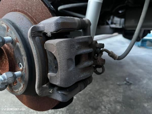 Pinça Travão Trás Esquerda Kia Carens Iv - 1
