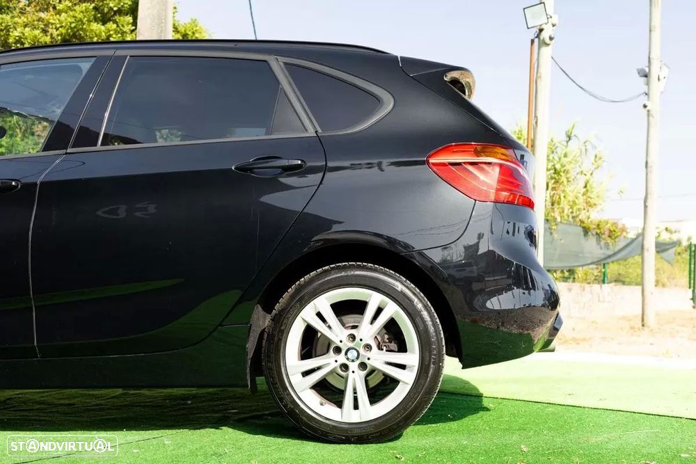 BMW 216 Active Tourer d Line Luxury - 43