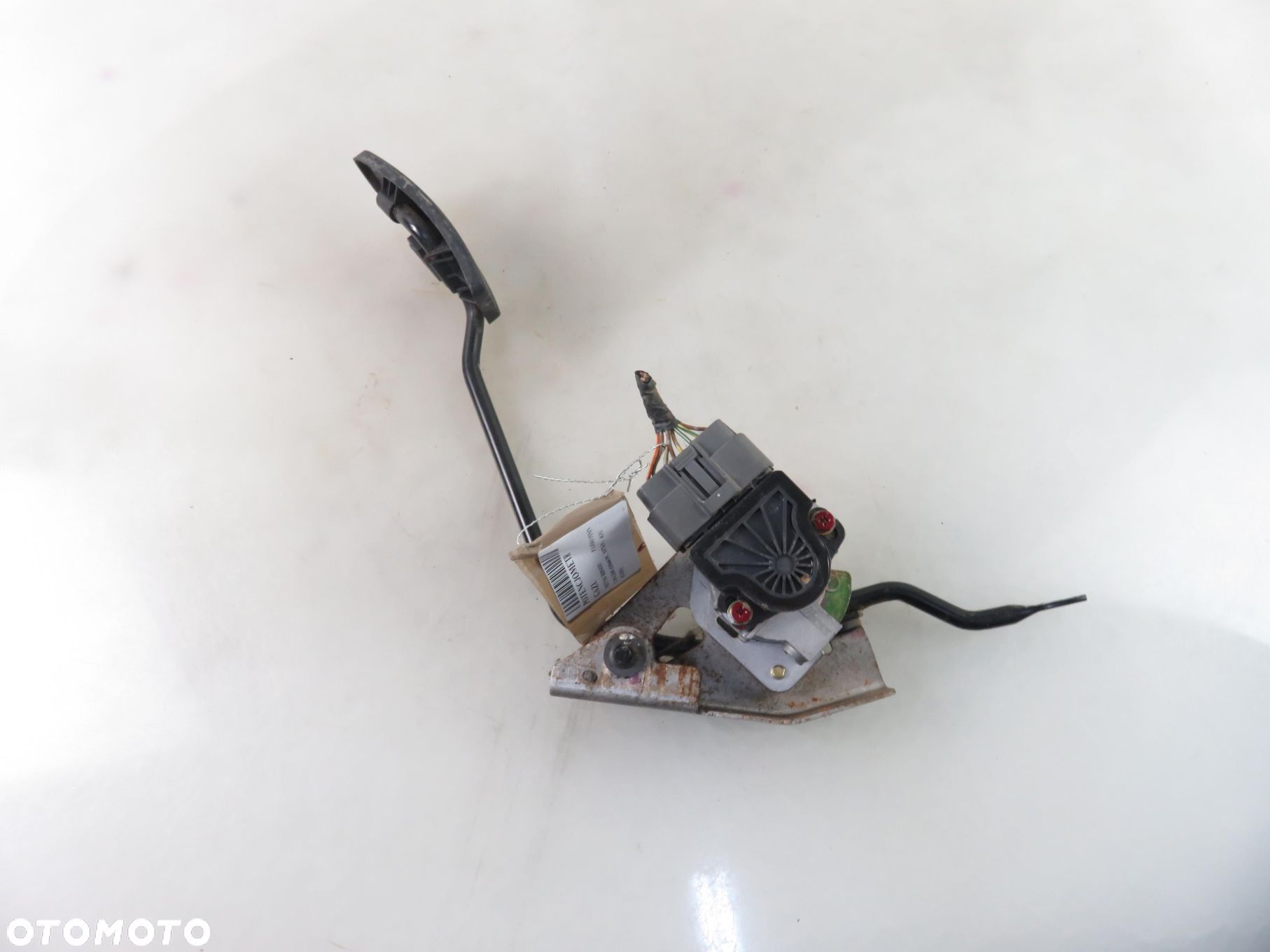 POTENCJOMETR GAZU MITSUBISHI PAJERO PININ 1.8 GDI ASA66010 - 1