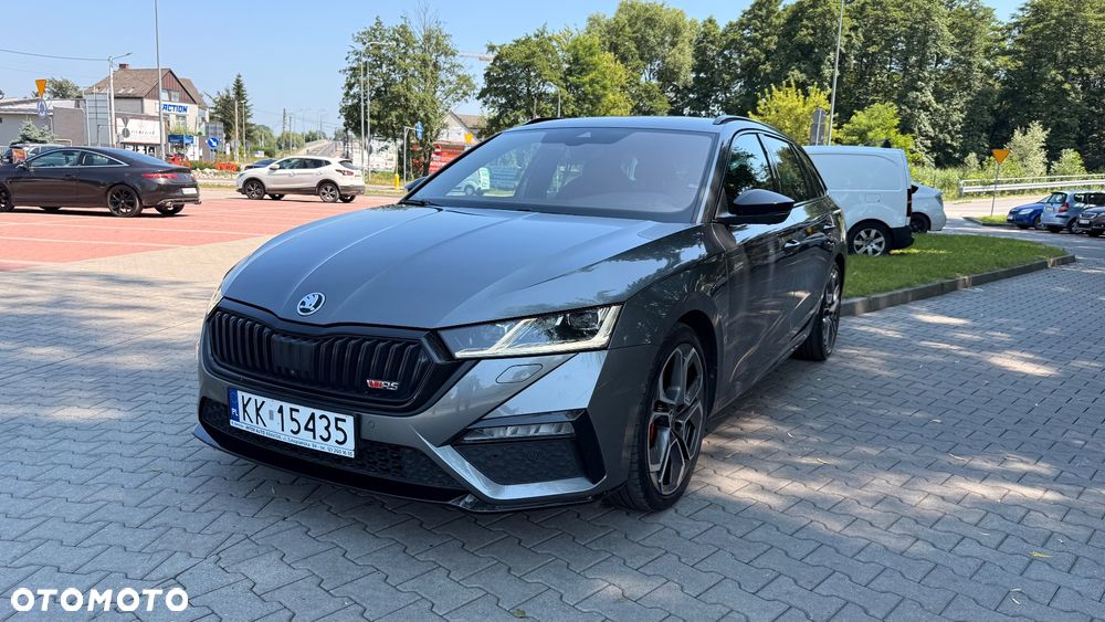 Skoda Octavia 2.0 TSI RS DSG - 11