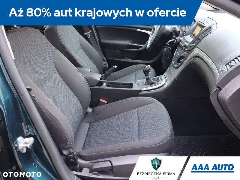 Opel Insignia - 10