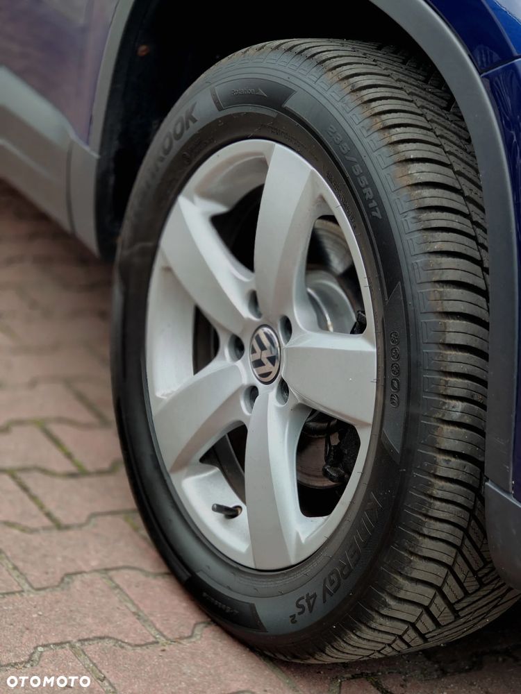 Volkswagen Tiguan - 13