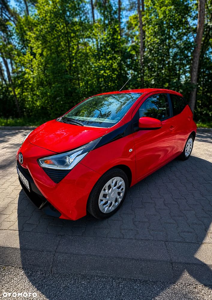 Toyota Aygo 1.0 VVT-i Color Edition - 1
