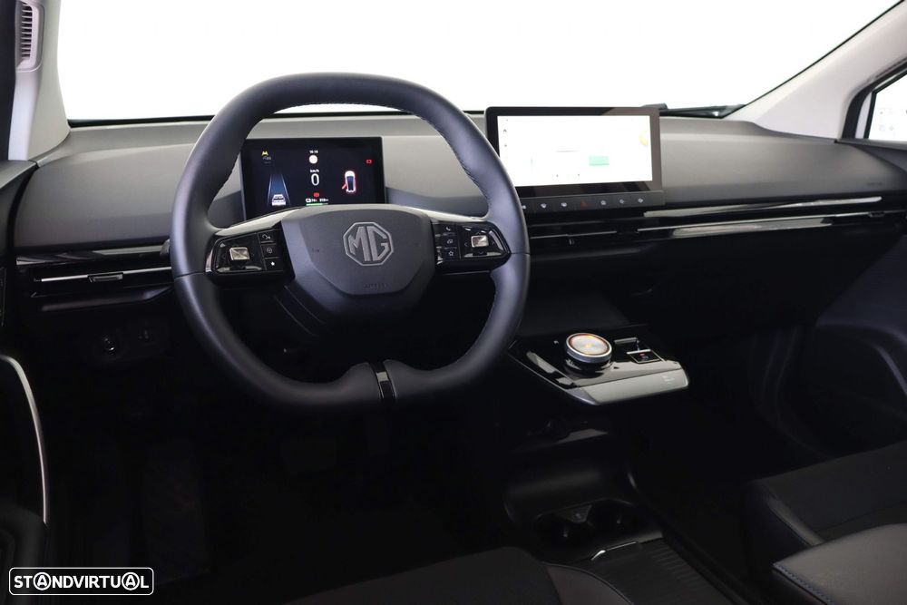 MG MG4 64 kWh Luxury - 11