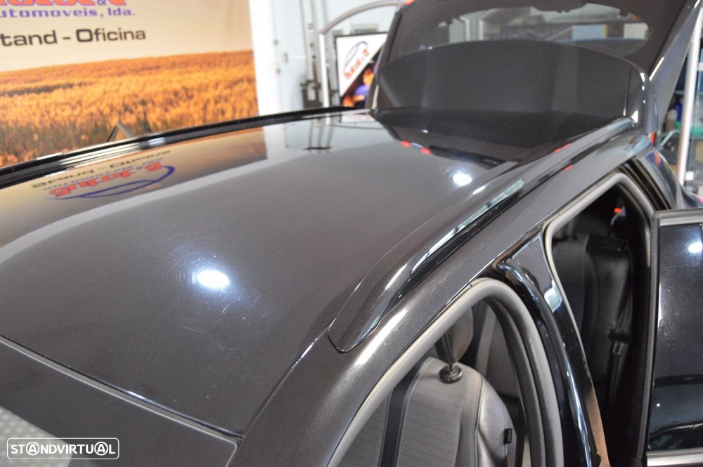 Peugeot 2008 1.5 BlueHDi Allure Pack - 24