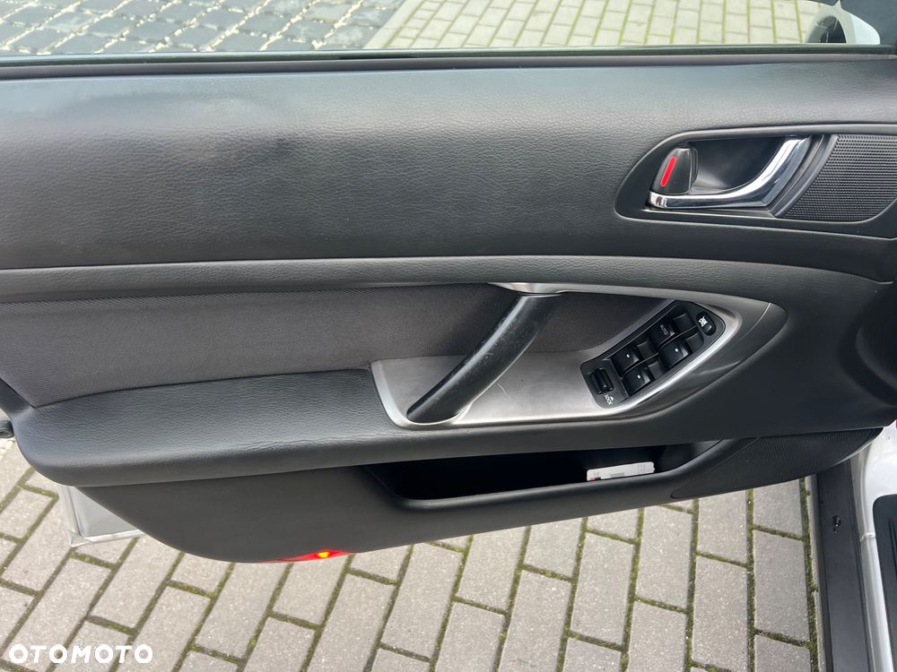 Subaru Outback Legacy 2.5i Comf AT - 20