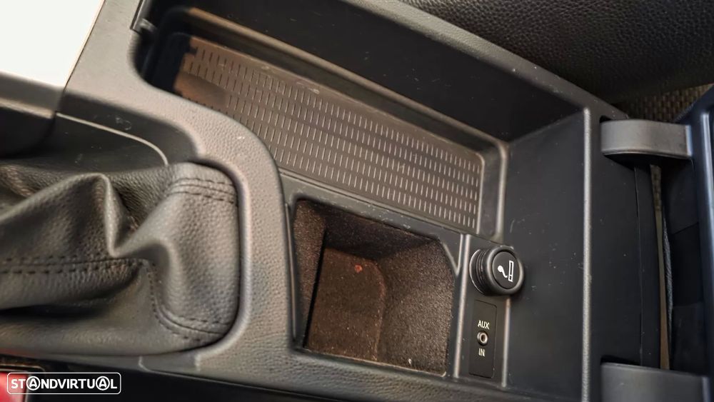 BMW 318 d Sport - 42