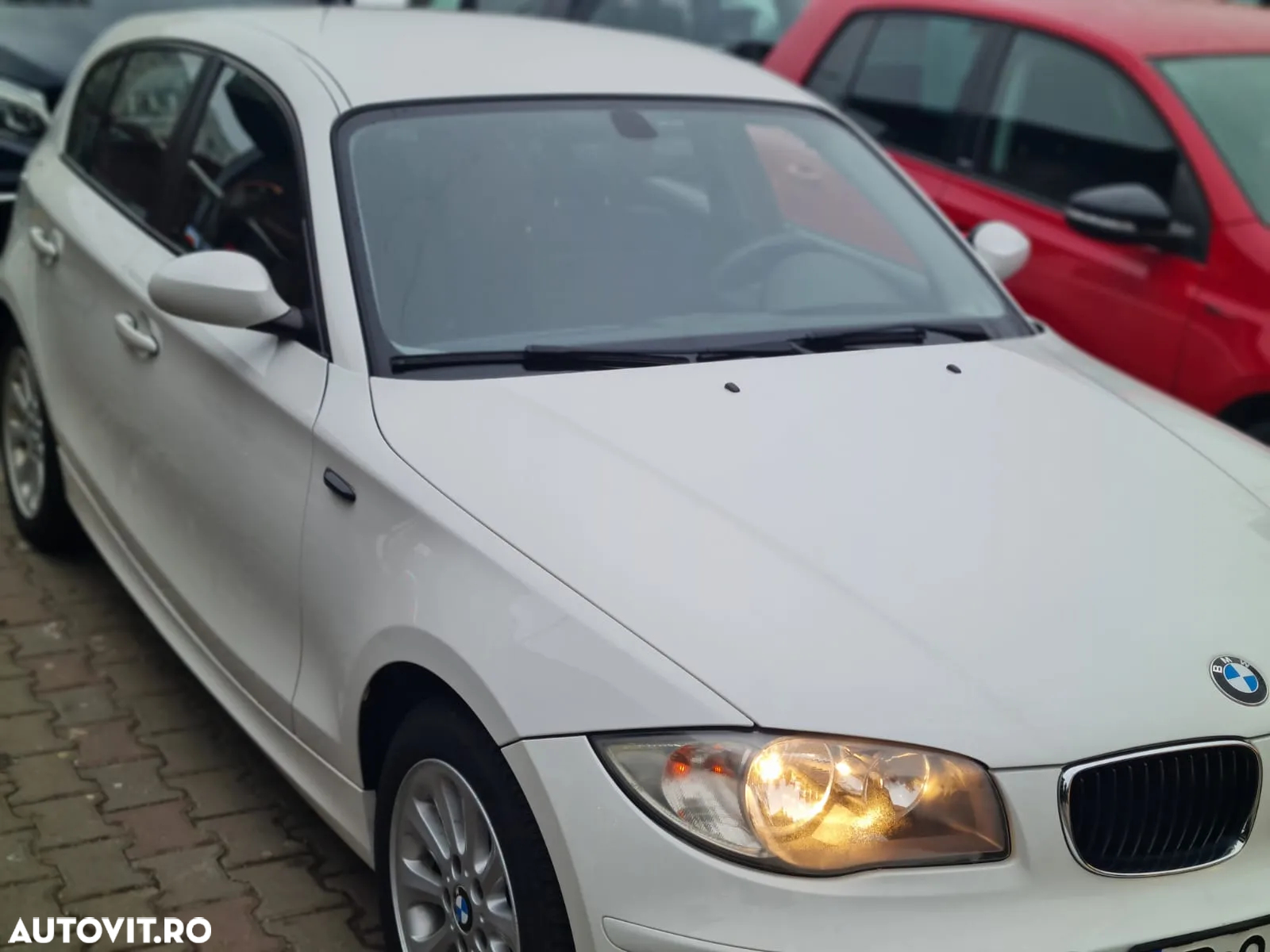 BMW Seria 1 116i - 8