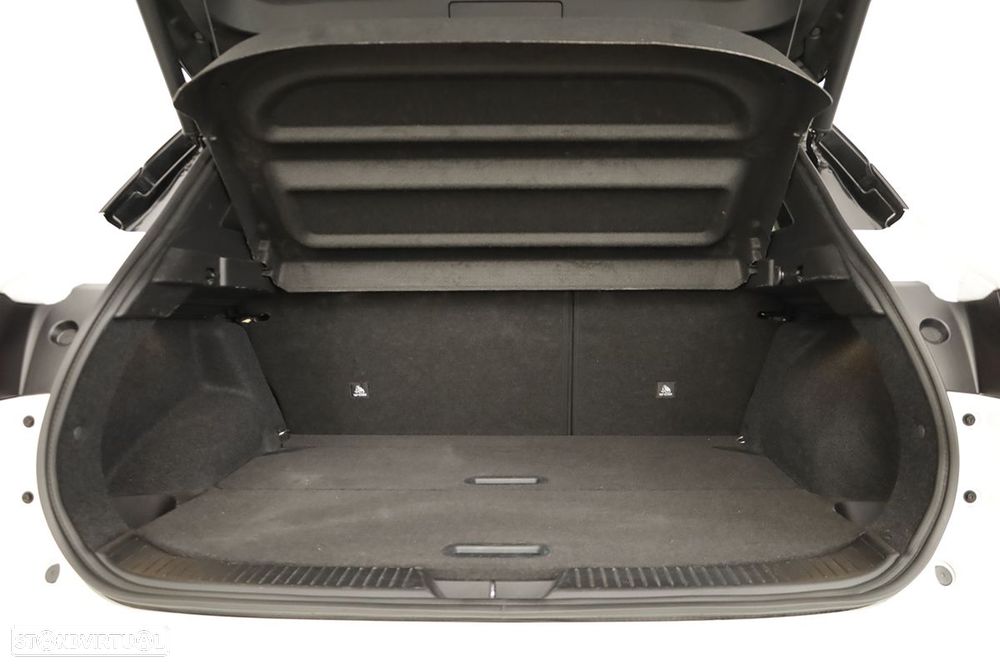 Nissan Qashqai 1.3 DIG-T N-Connecta LED Xtronic - 23