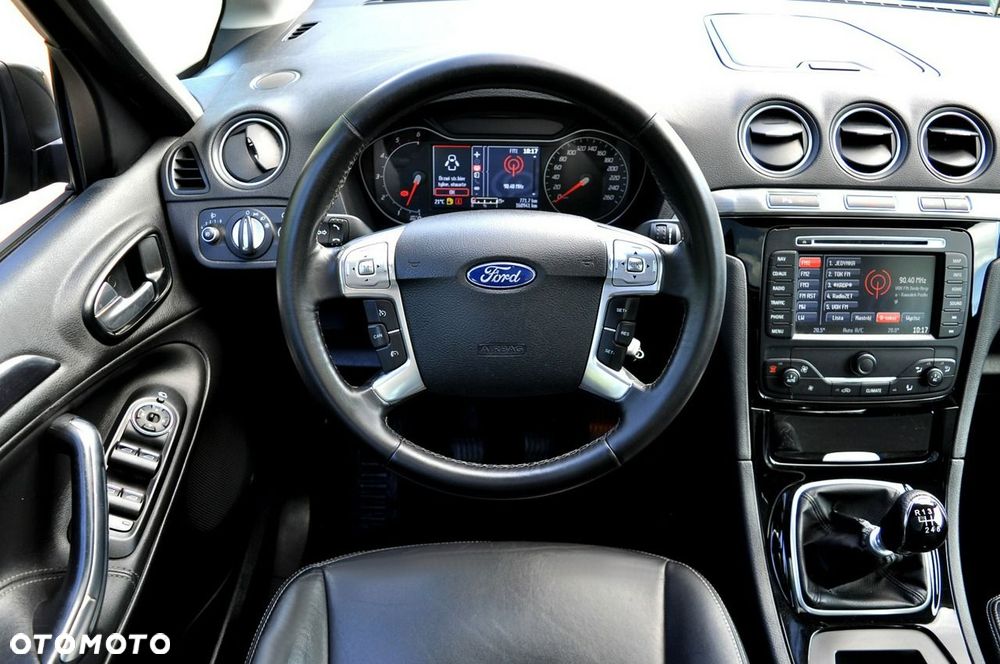 Ford S-Max - 7