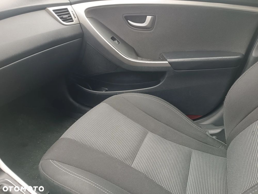 Hyundai i30 i30cw 1.4 Fifa World Cup Edition - 23