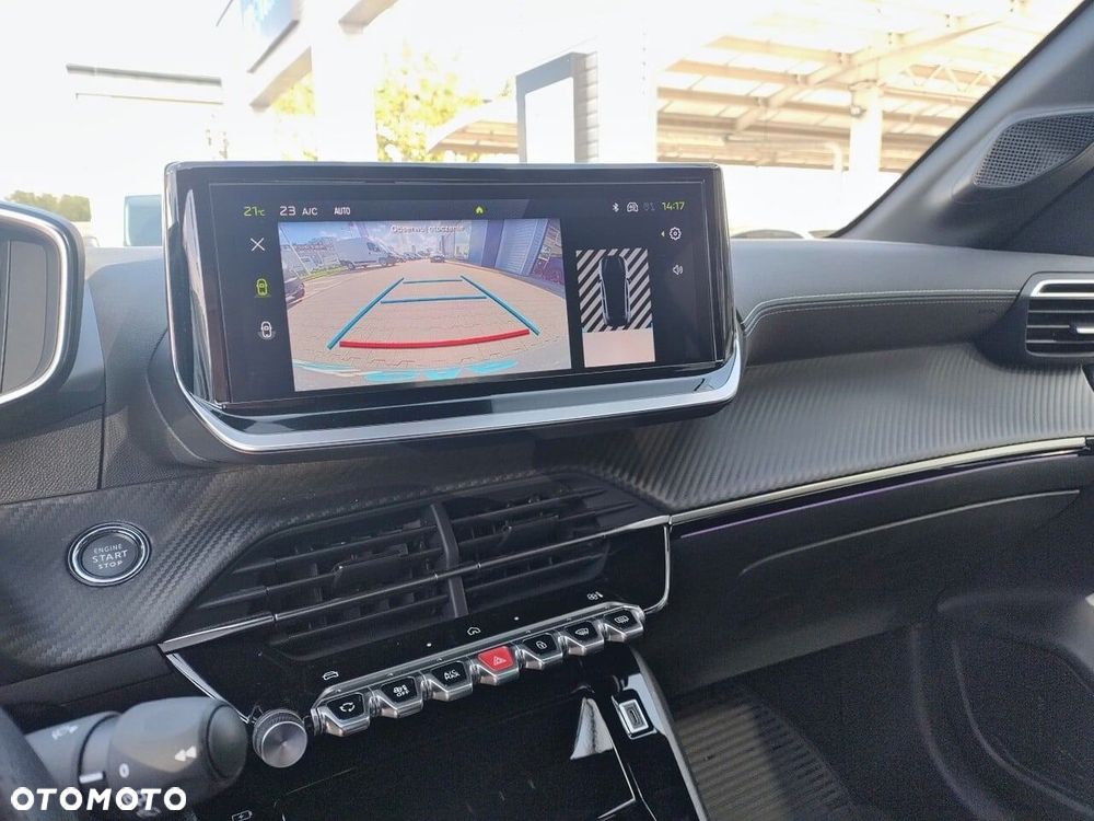 Peugeot 208 - 14