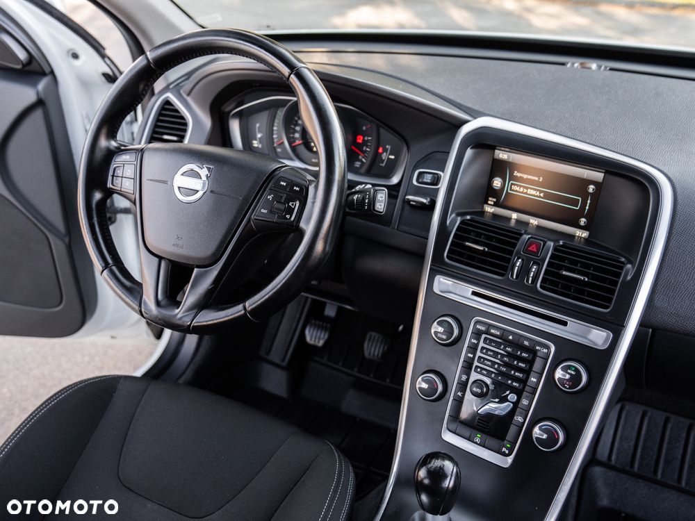 Volvo XC 60 D3 Momentum - 31