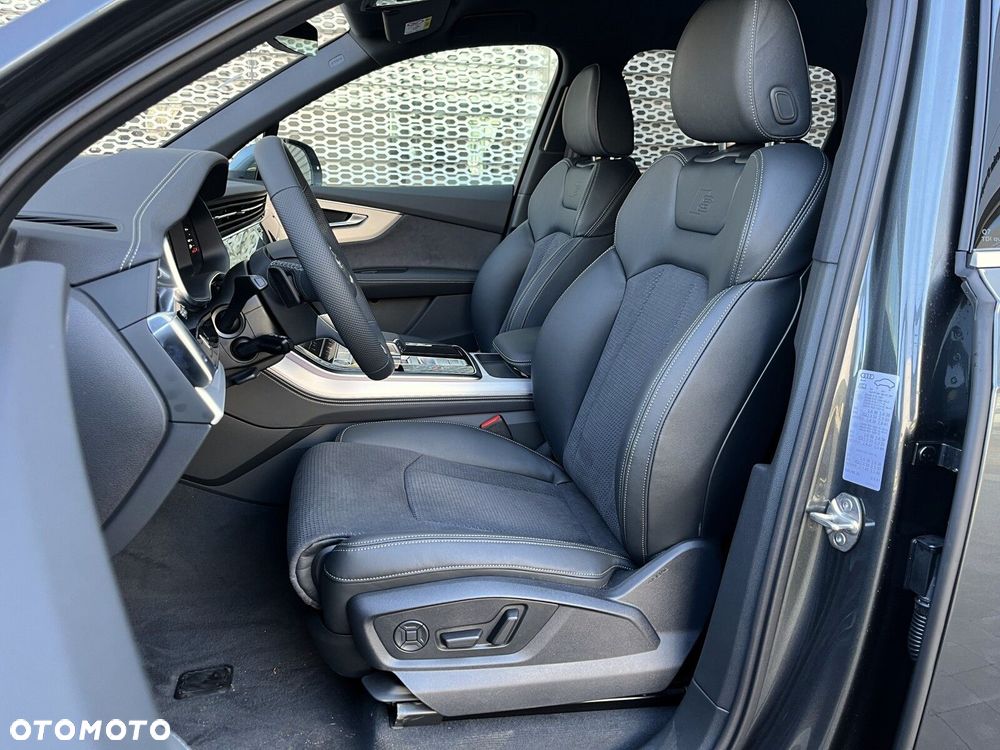 Audi Q7 - 6