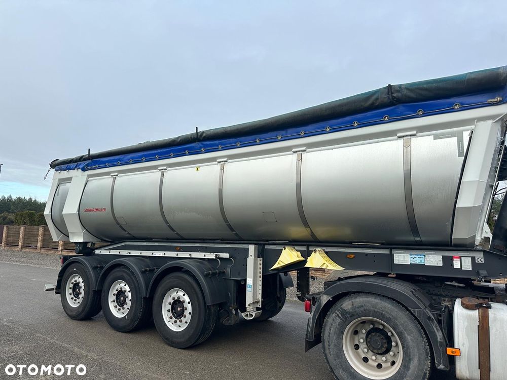 Schwarzmuller SK - 9