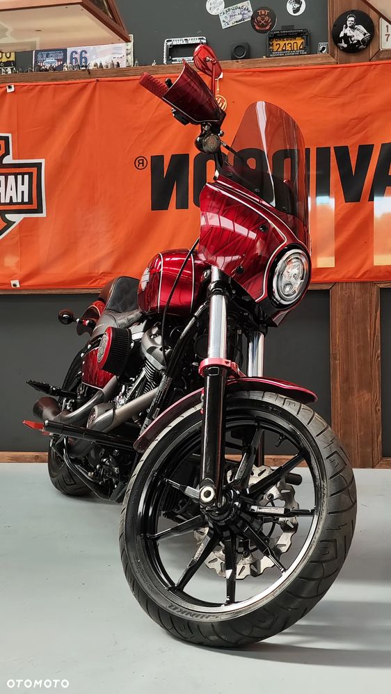 Harley-Davidson Softail Street Bob - 2