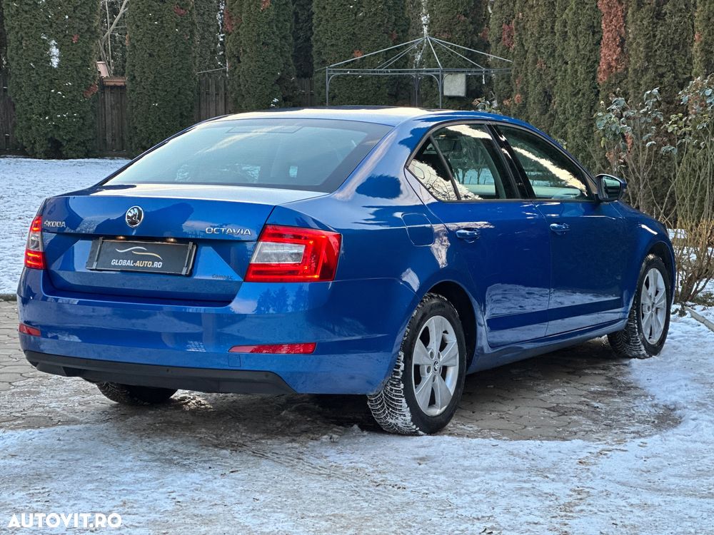 Skoda Octavia 2.0 TDI ELEGANCE - 3