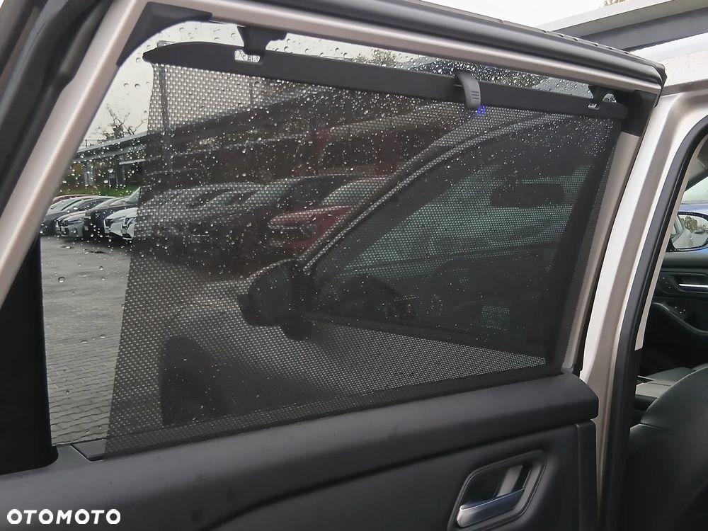 Nissan X-Trail 1.5 VC-T e-POWER N-Connecta 2WD - 27