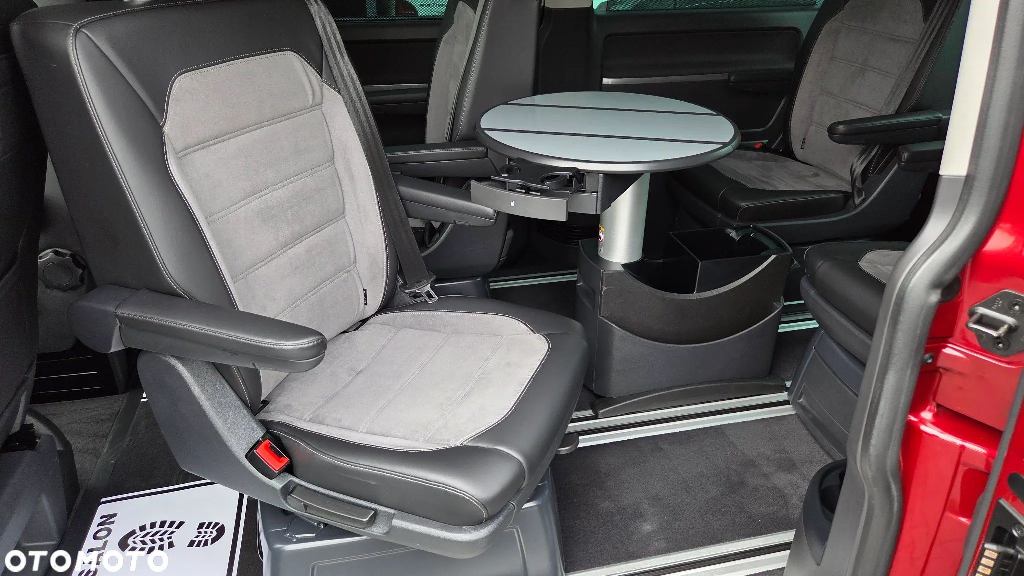 Volkswagen Multivan 6.1 2.0 TDI L1 Highline 4Motion DSG - 17