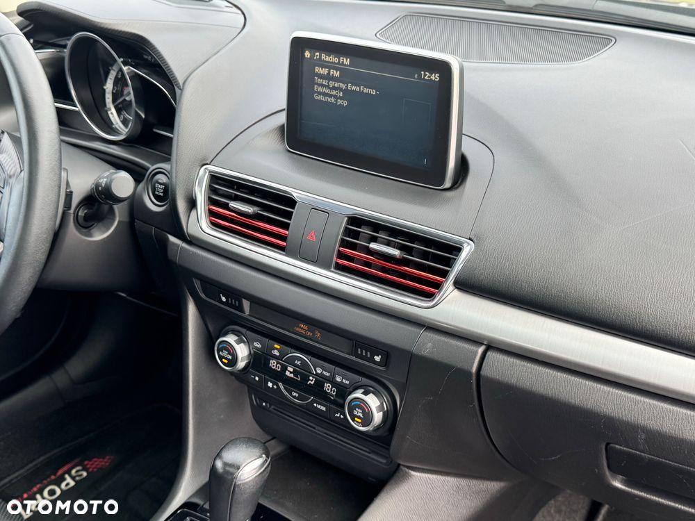 Mazda 3 - 24
