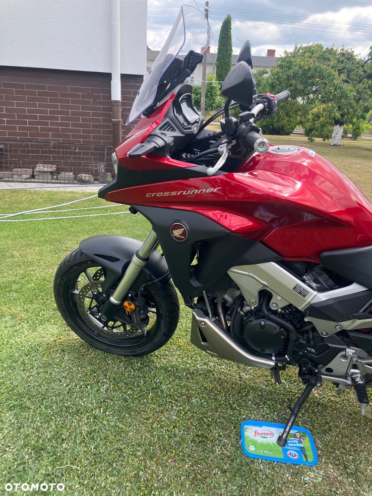 Honda VFR - 11