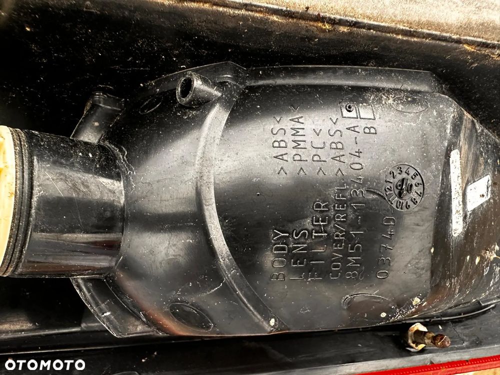 Lampa prawa FORD Focus MK2 lift hatchback - 2