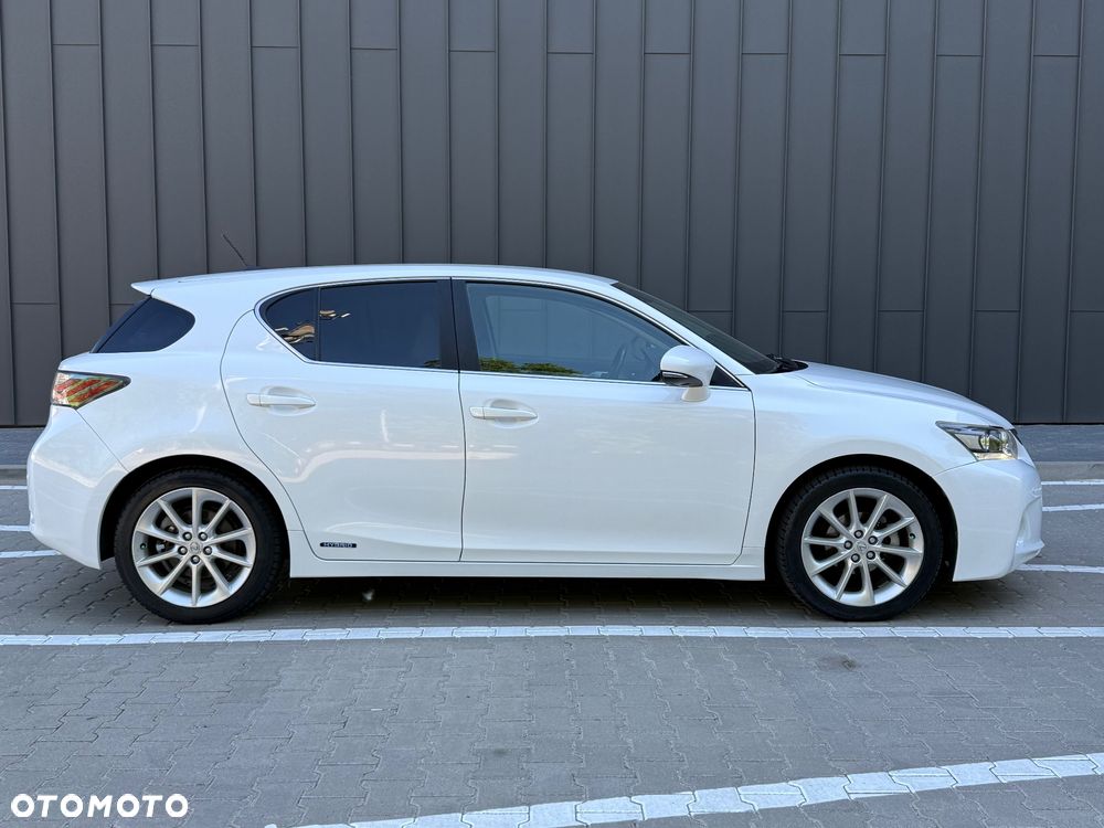 Lexus CT 200h Prestige - 15