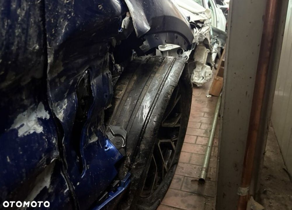 BMW X5 M Competition - 12