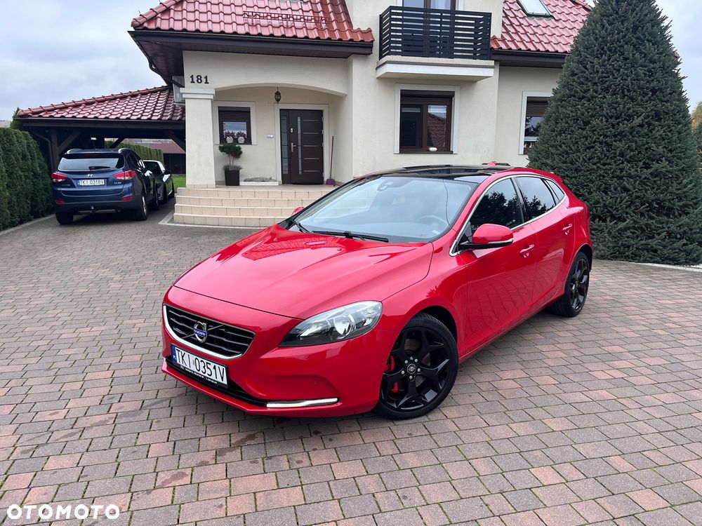 Volvo V40