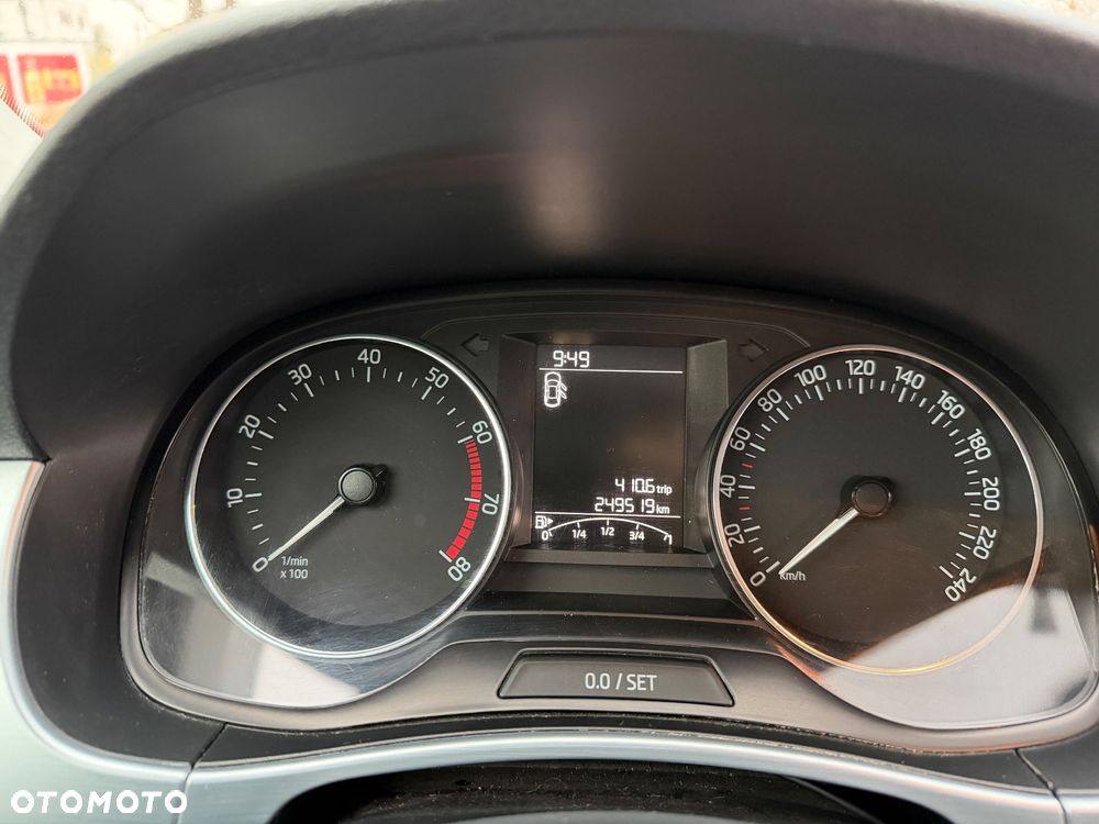 Skoda Fabia 1.2 TSI Ambition - 11