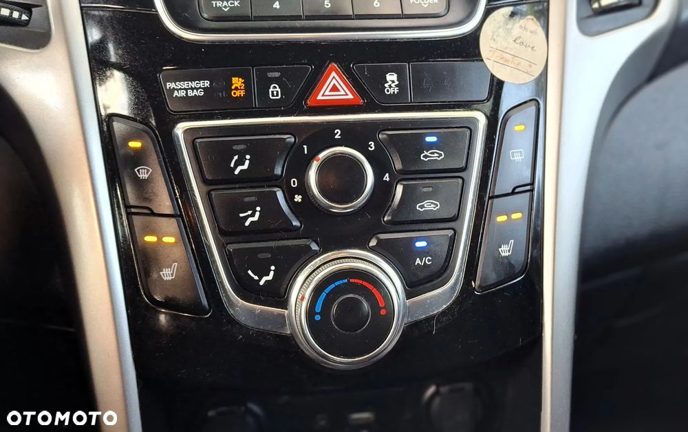 Hyundai i30 1.4 Trend - 19