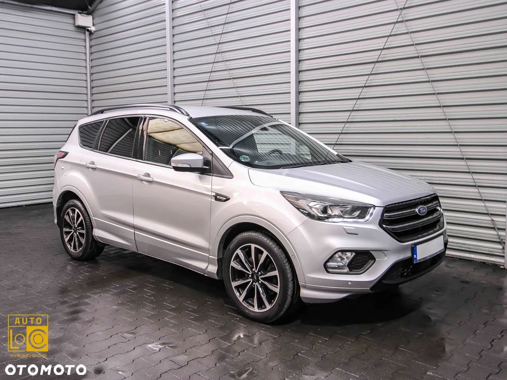 Ford Kuga 2.0 TDCi 2x4 Titanium - 6