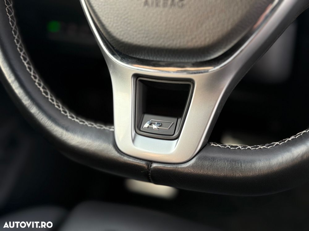 Volkswagen Touareg - 30