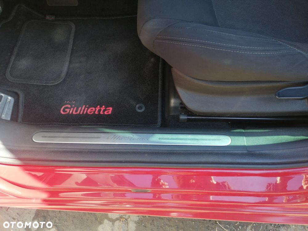 Alfa Romeo Giulietta 1.4 TB MultiAir Distinctive - 8