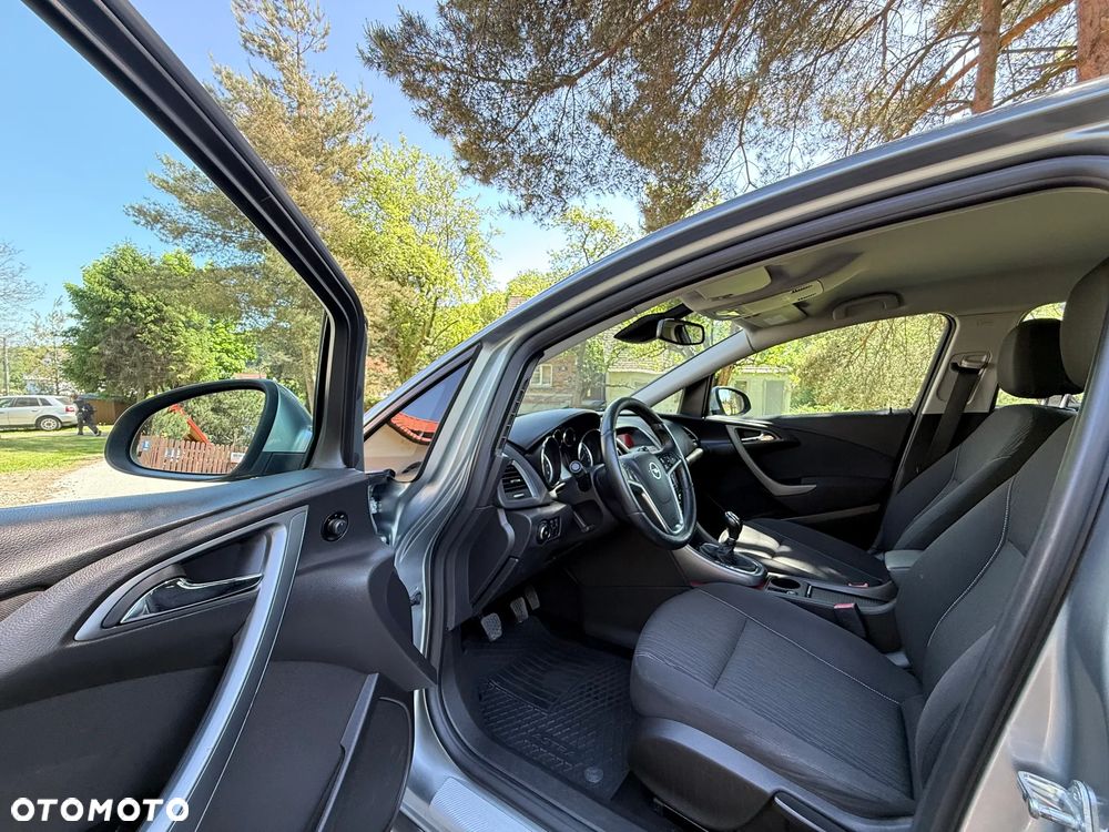 Opel Astra 1.4 Turbo - 14