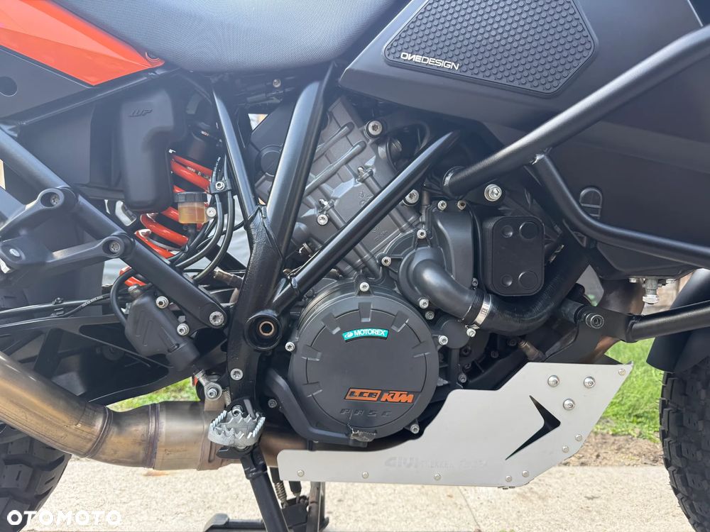 KTM Adventure - 13