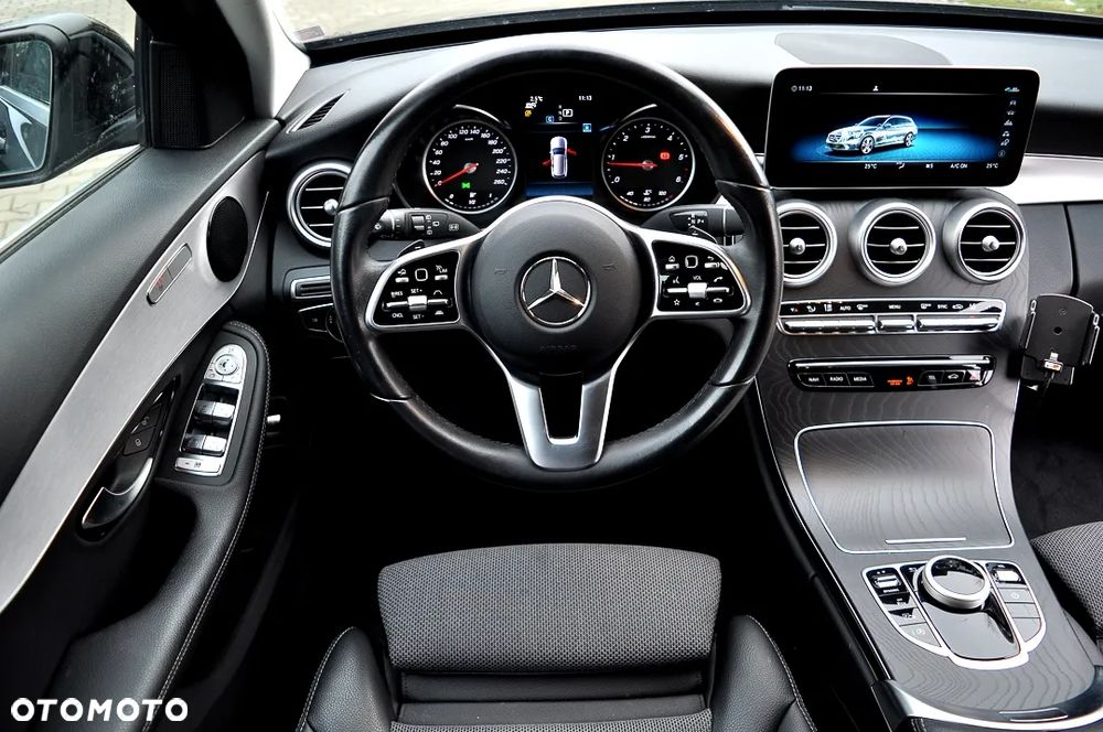 Mercedes-Benz Klasa C 220 d 9G-TRONIC AMG Line - 24