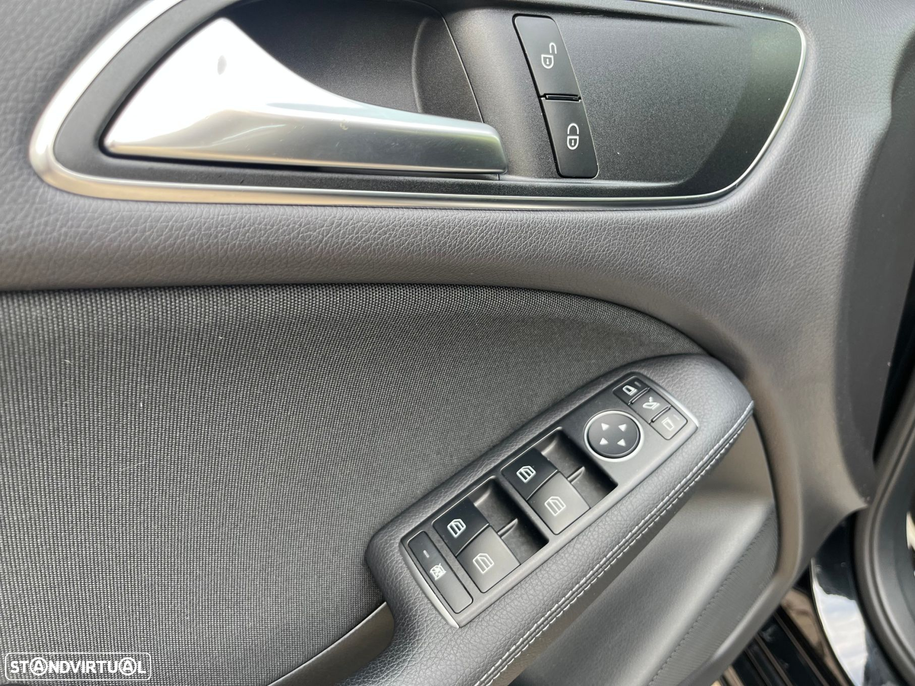 Mercedes-Benz B 180 d Style - 11