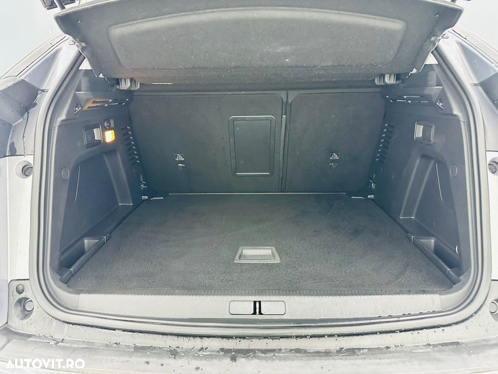 Peugeot 3008 1.2 PureTech Turbo S&S Active - 20