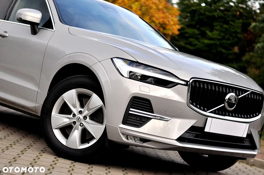 Volvo XC 60 B4 D Geartronic Momentum Pro - 13