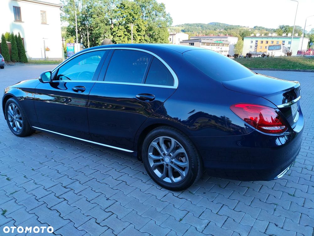 Mercedes-Benz Klasa C 180 7G-TRONIC Exclusive - 16