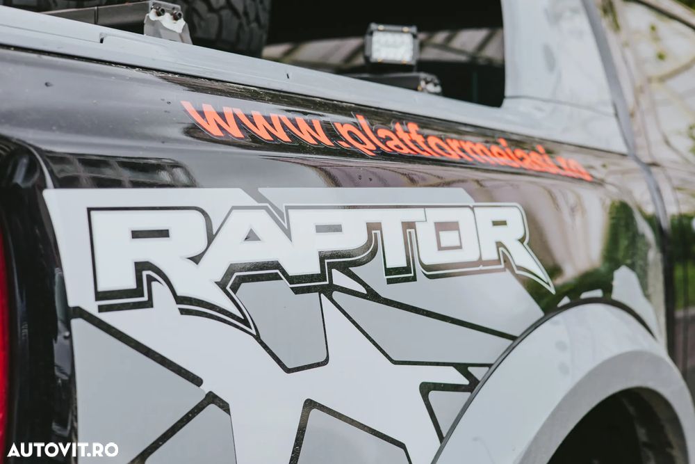 Ford Raptor - 12