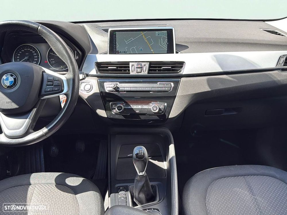 BMW X1 16 d sDrive Line Sport - 10