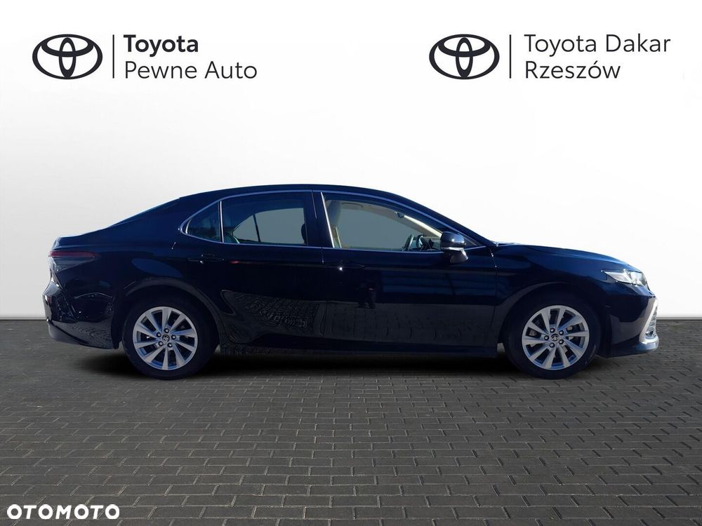 Toyota Camry 2.5 Hybrid Comfort CVT - 6